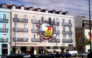 Empena J&B